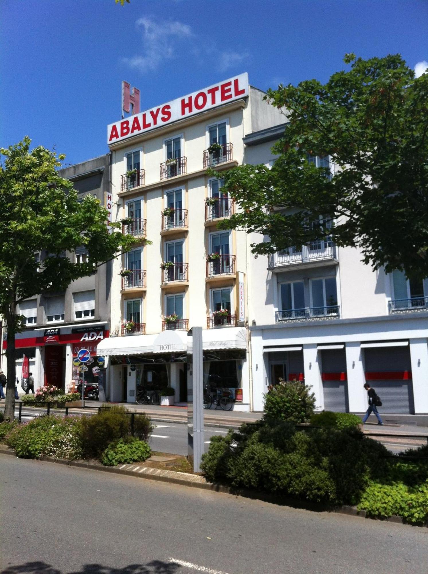 Abalys Hotel Brest Exterior photo